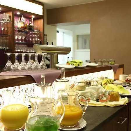 Garni-hotel Goldenes Lamm 3*