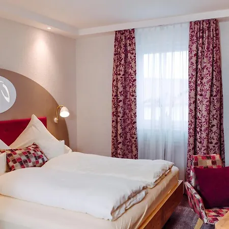Garni-hotel Goldenes Lamm 3*