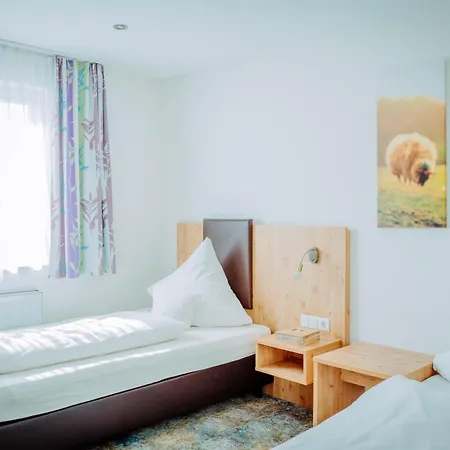 Garni-hotel Goldenes Lamm 3*