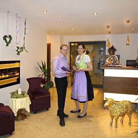 Garni-hotel Goldenes Lamm 3*