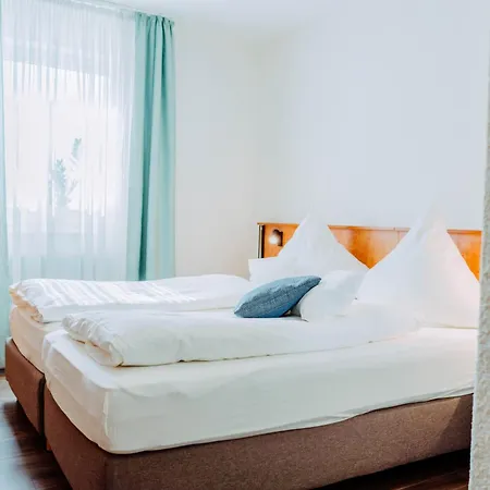 Garni-hotel Goldenes Lamm 3* Dudenhofen