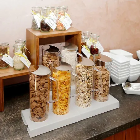 Garni-hotel Goldenes Lamm Отель Dudenhofen