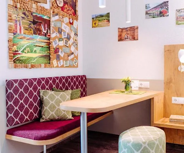 מלון Garni-hotel Goldenes Lamm