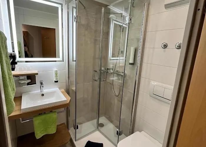 מלון Garni-hotel Goldenes Lamm