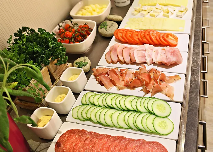 מלון Garni-hotel Goldenes Lamm Dudenhofen